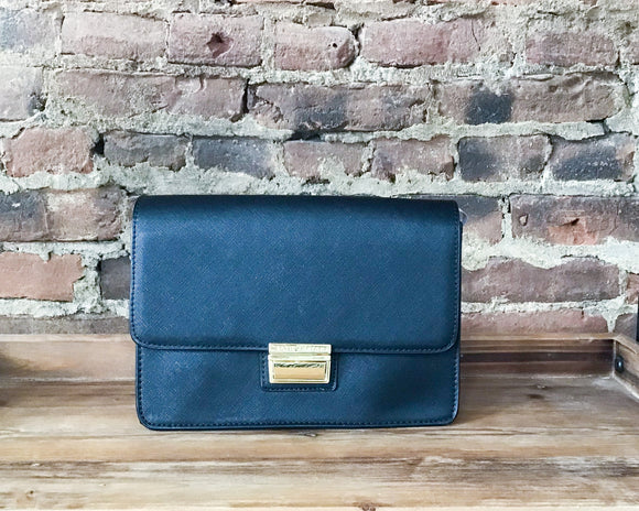 Anya Box Bag | Black Vegan Leather